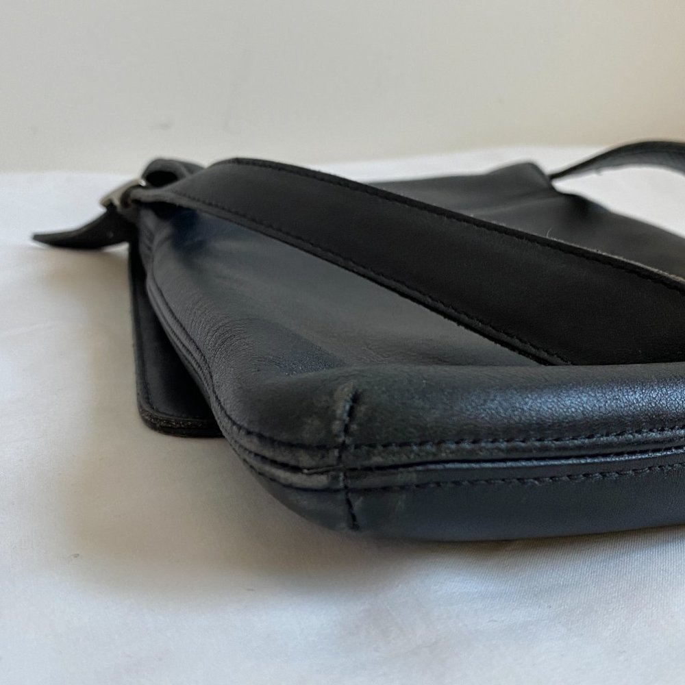 Vintage Black Coach Shoulder Bag - Picture 6 of 7